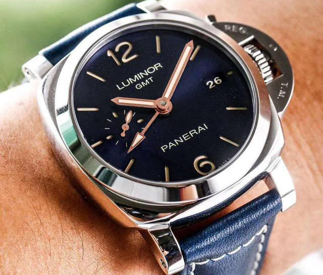 VS Factory Panerai PAM688 gösterişli tanıtımı — 1. fotoğraf