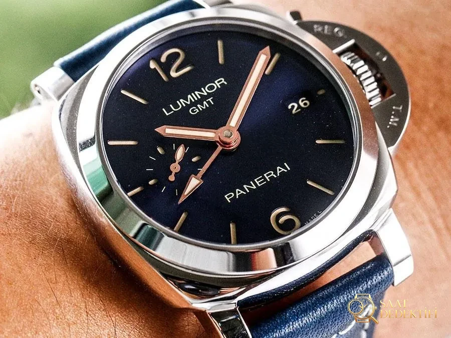 Panerai PAM688 VS Factory İncelemesi - Ön Görünüm ve Kasa Tasarımı