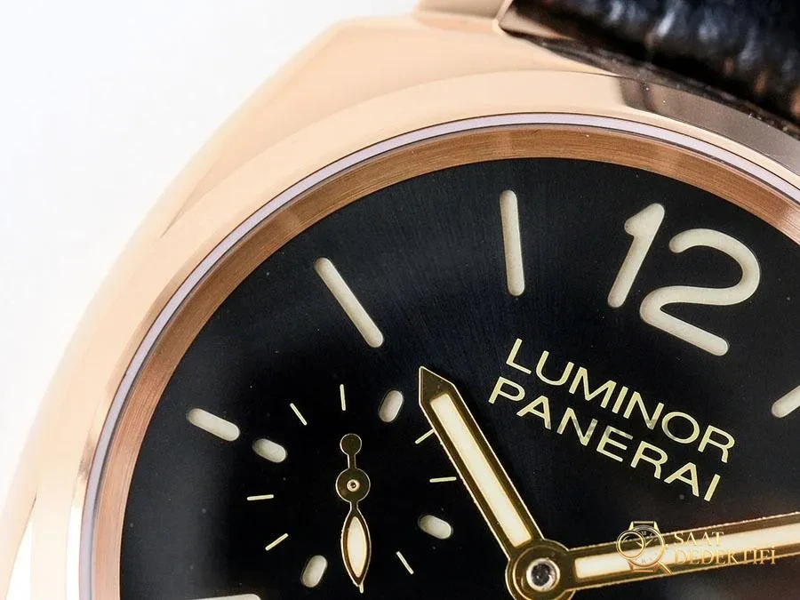 VS Factory Panerai PAM908 replika saat - VS - Arka Kapak ve Mekanizma Detayı