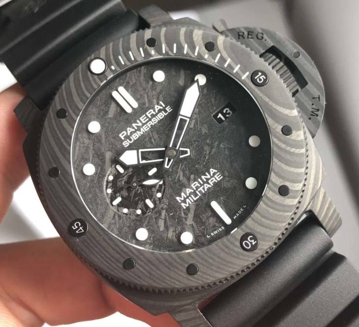 VS Factory Panerai PAM979 Karbon Fiber Kol Saati İncelemesi — 1. fotoğraf