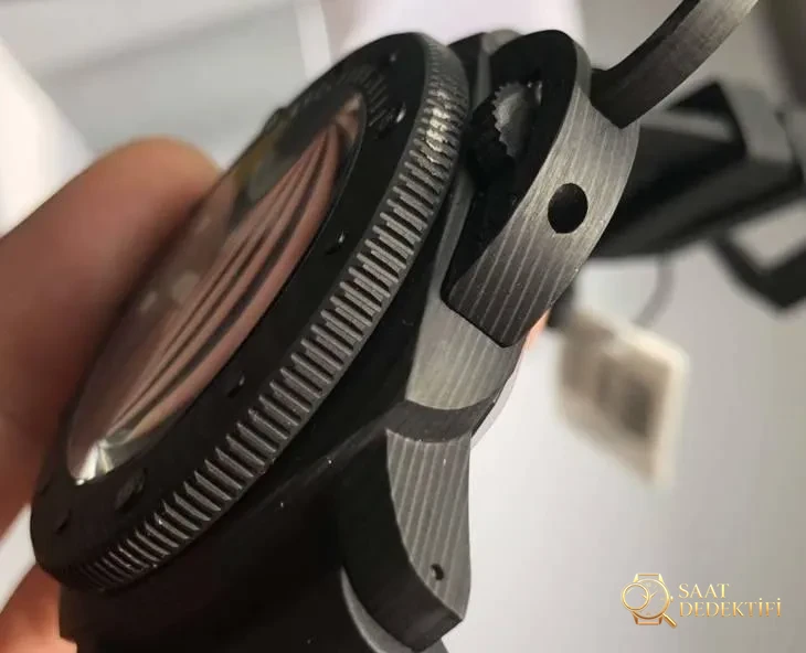 VS Factory Panerai PAM979 Karbon Fiber Kol Saati İncelemesi - Bilezik, Toka ve Klips Mekanizması