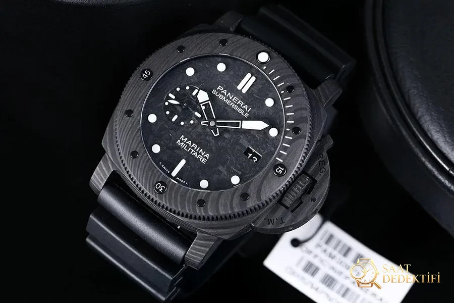 VS Factory Panerai PAM979 Replika Saat - VS Saat - Arka Kapak ve Mekanizma Detayı