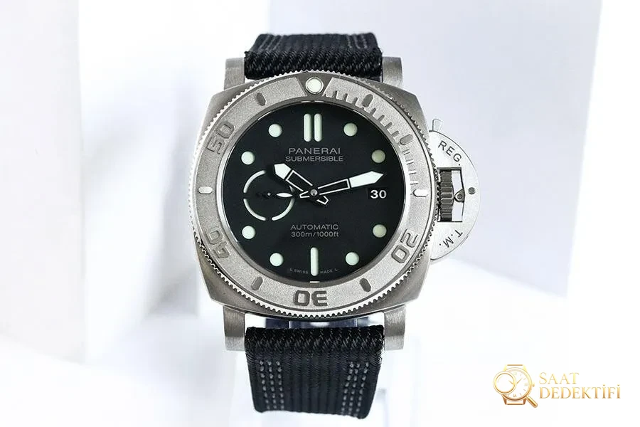 Panerai PAM984 VS Factory İncelemesi - Ön Görünüm ve Kasa Tasarımı