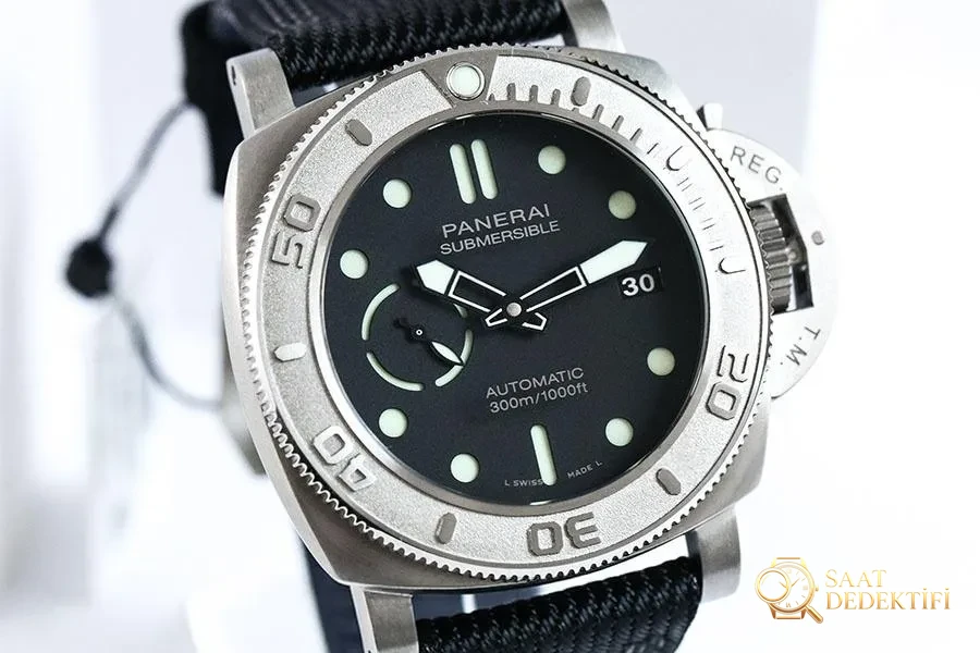 VS Factory Panerai PAM984 replika kol saati - VS Saat - Kadran Detayı ve Bezel İşçiliği