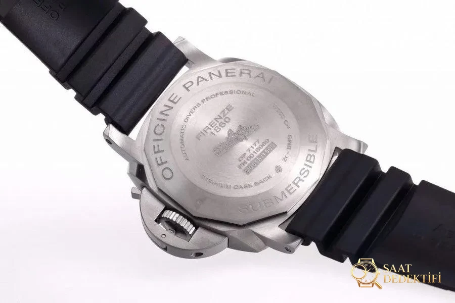 VS Factory Panerai Submersible serisi PAM00799 saat incelemesi - Klips Kilidi ve Lazer Damgalar
