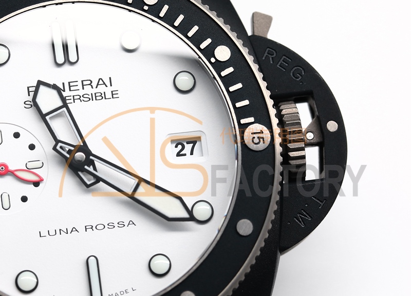 VS Factory Panerai Submersible Serisi PAM01543 Replika Kol Saati - VS Saat — 5. fotoğraf