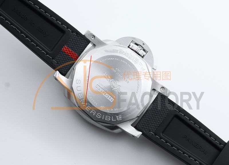 VS Factory Panerai Submersible Serisi PAM01565 Replika Kol Saati - VS Saat — 8. fotoğraf