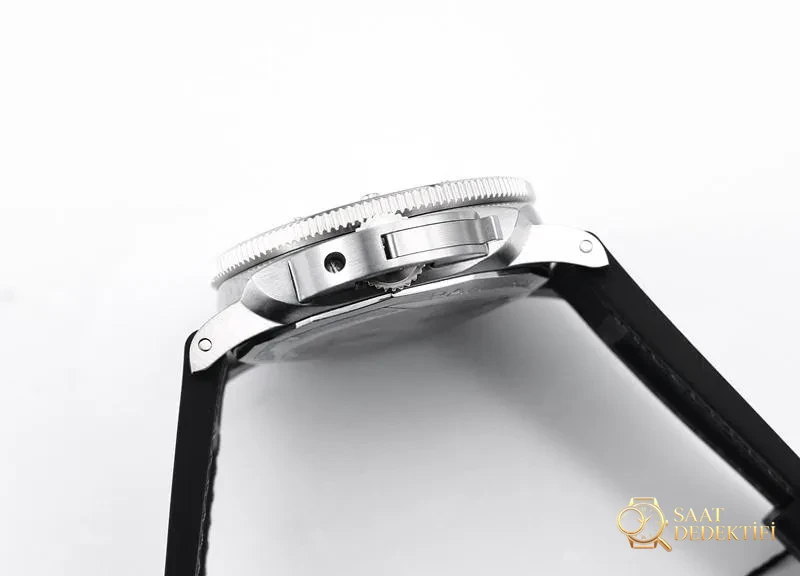 VS Factory Panerai Submersible Serisi PAM01579 Replika Kol Saati - VS Saat - Makro Kadran ve İndeks İşçiliği