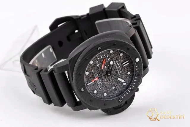 VS Factory Panerai Submersible serisi PAM1039 karbon fiber kol saati incelemesi - Kadran Detayı ve Bezel İşçiliği