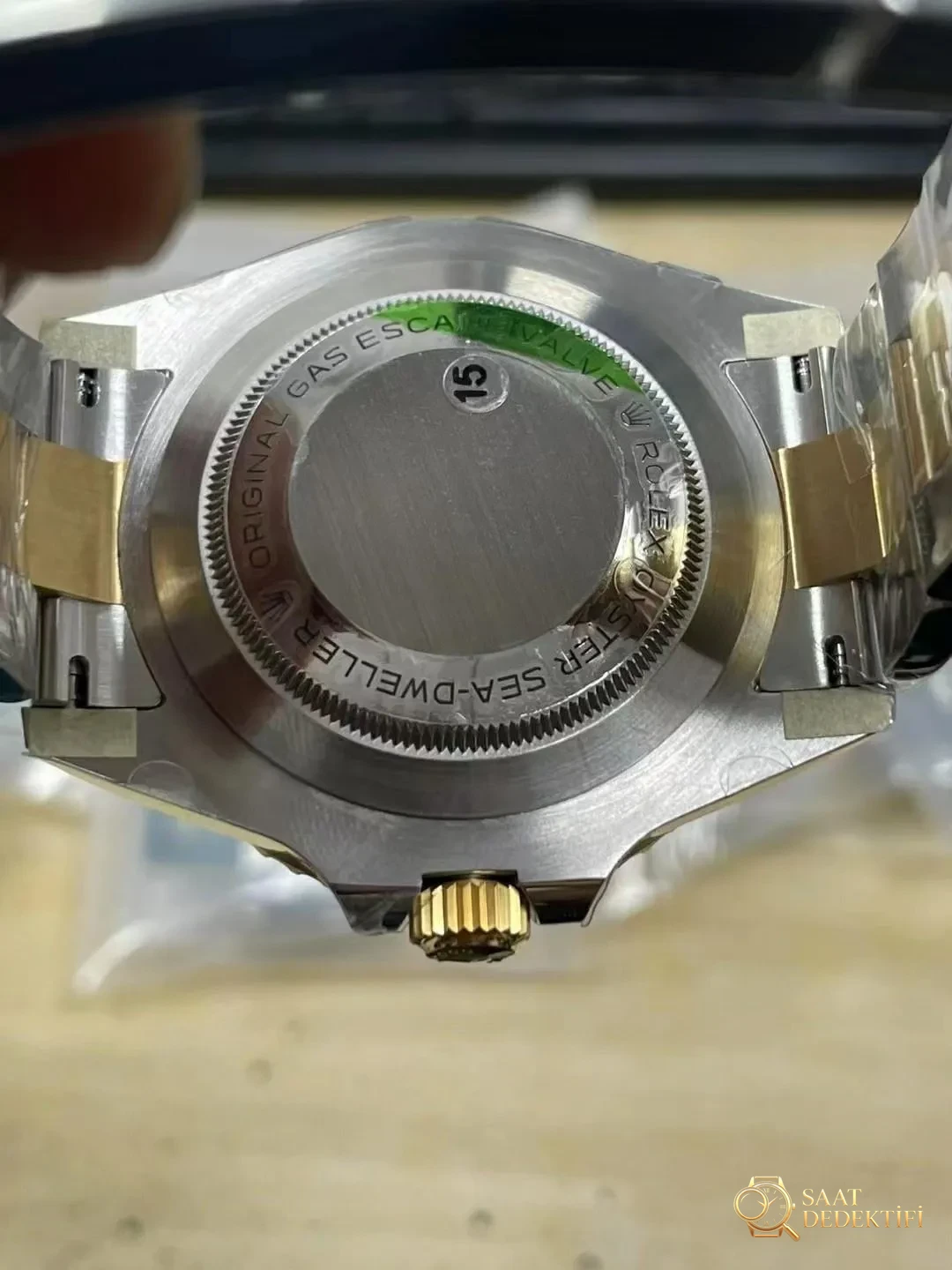 Rolex Sea-Dweller İki Renk Kasa Arkası