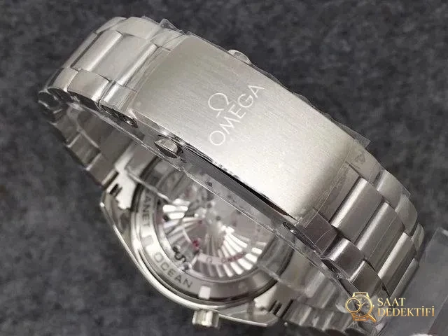 VS Factory Replika Omega Planet Ocean 600m Turuncu, Super Clone 8500 Mekanizmalı, Ücretsiz Turuncu Kauçuk Kayış Hediyeli - Tepe Koruması ve Ayar Fonksiyonu