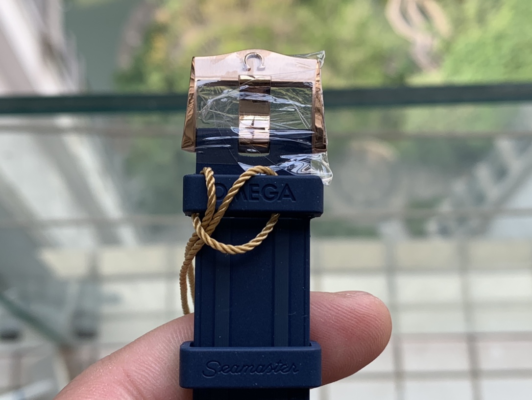 Omega Seamaster Roze Altın Toka