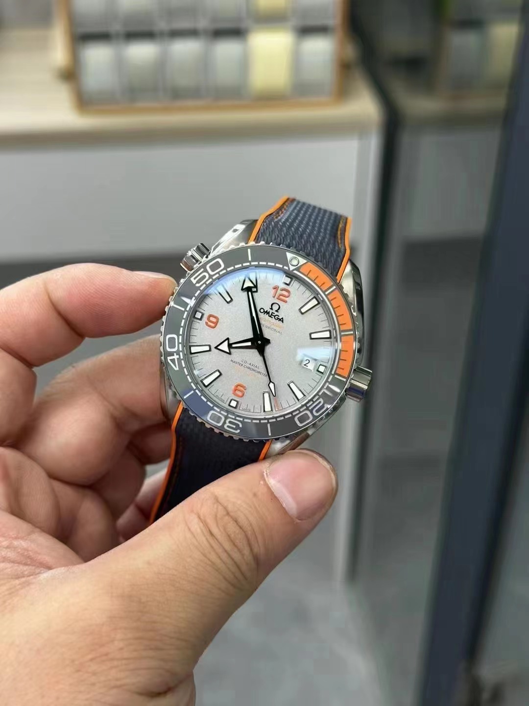 Omega Planet Ocean Gri Titanyum Replika