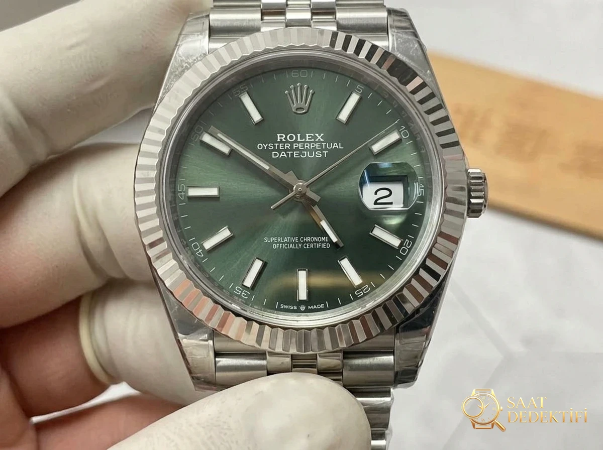 VS Factory Rolex 41 Datejust V2 nane yeşili renk, Dandong 3235 mekanizması — almaya değer mi? - Klips Kilidi ve Lazer Damgalar