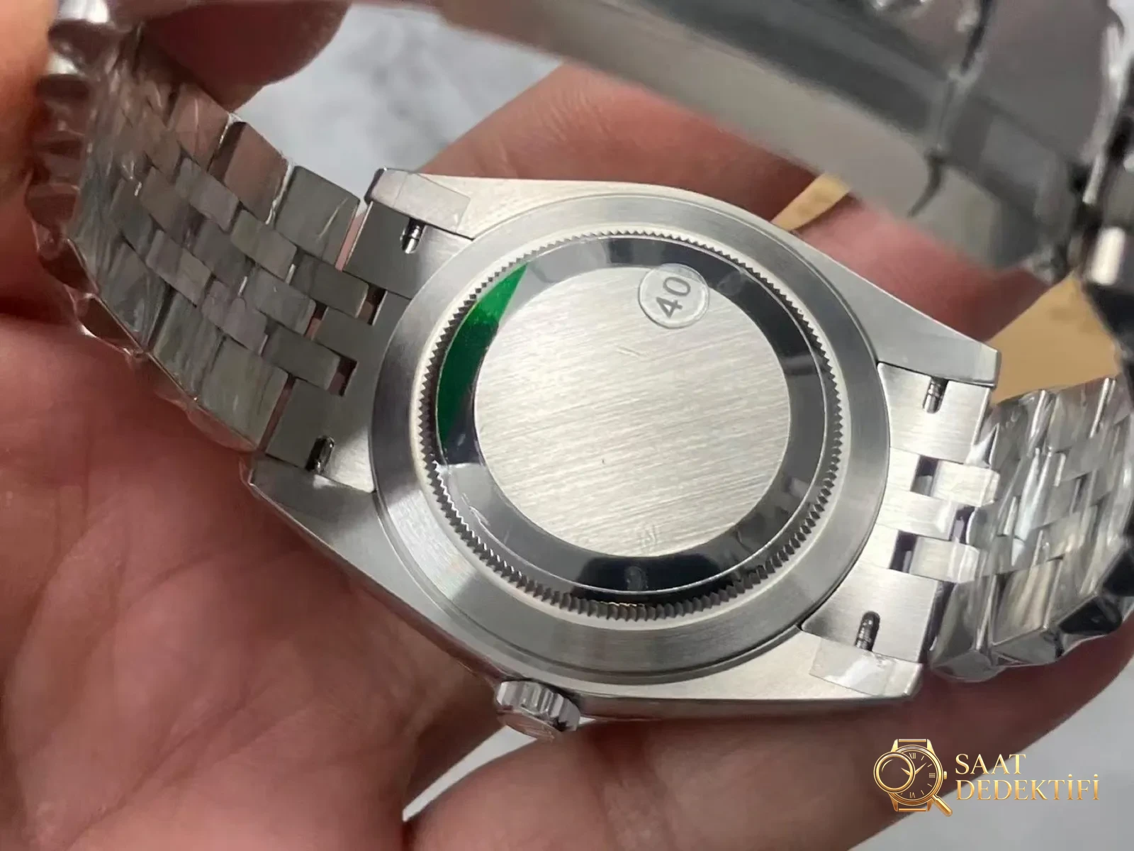 VS Factory Rolex 41 Datejust V2 nane yeşili renk, Dandong 3235 mekanizması — almaya değer mi? - Kasa Çeliği ve Polisaj Kalitesi