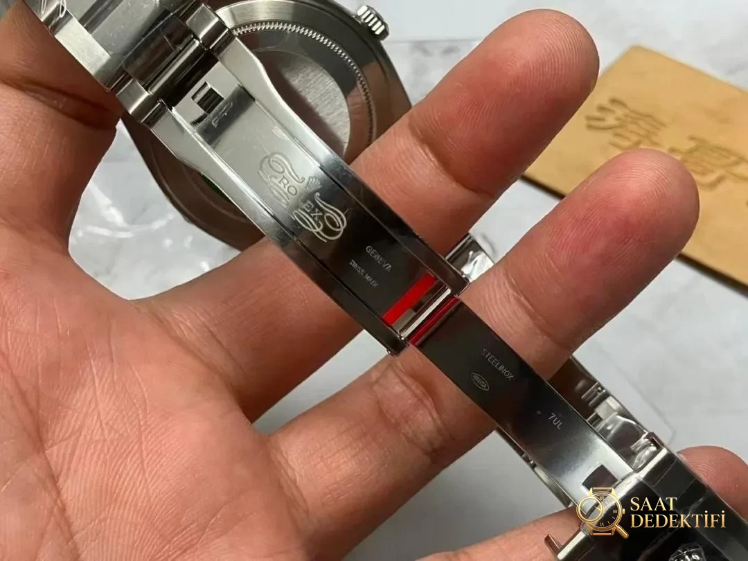 VS Factory Rolex 41 Datejust V2 Sürümü Güncellenen Beyaz Altın Tırtıklı Bezelin Kalitesi Nasıl? - Mekanizma Zemberek ve Balans Detayı