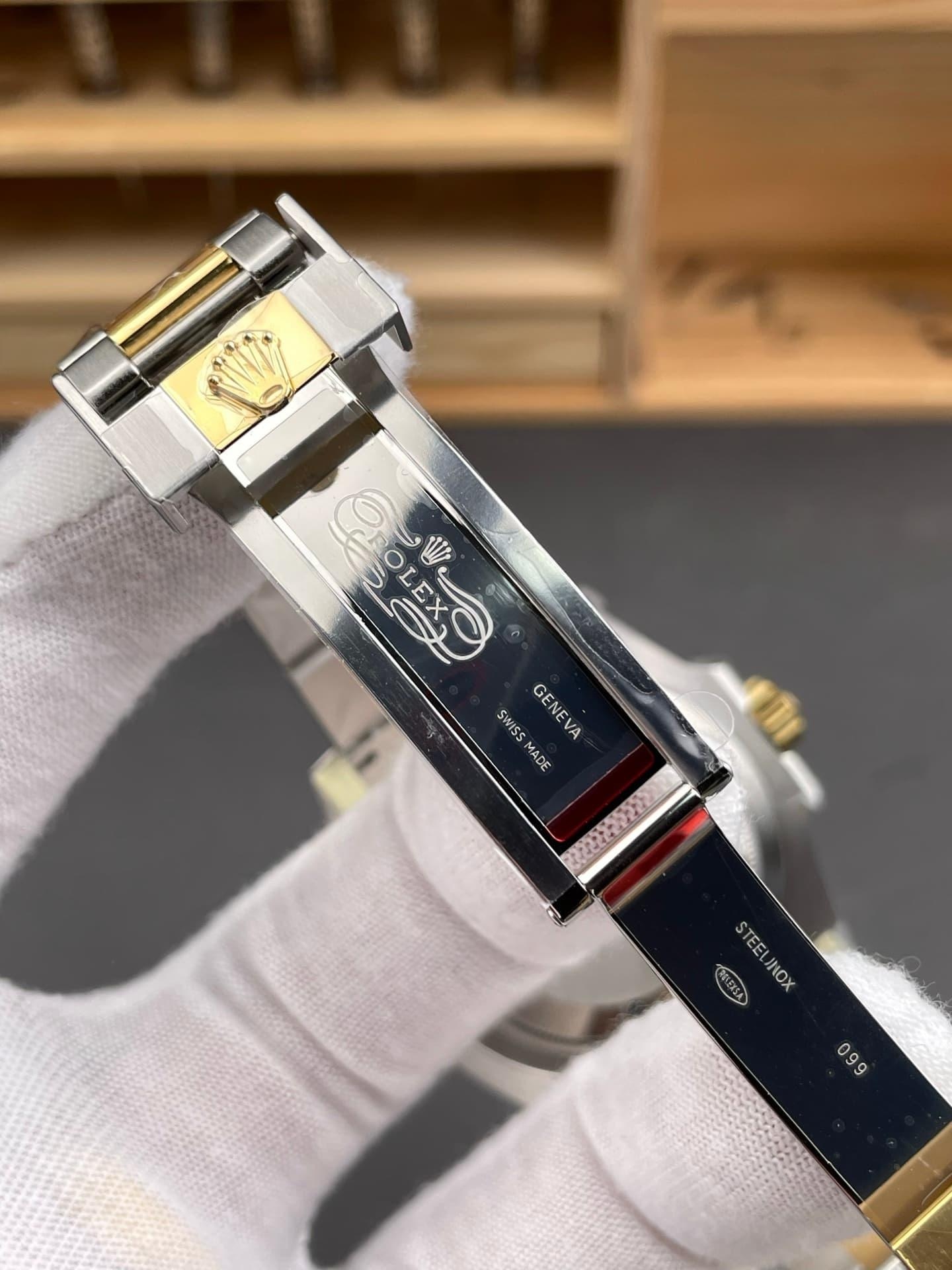 VS Factory Rolex 41 iki renk altın-çelik siyah Submariner, Dandong 3235 mekanizma, 186 g ağırlıkla işçiliği nasıl? — 11. fotoğraf