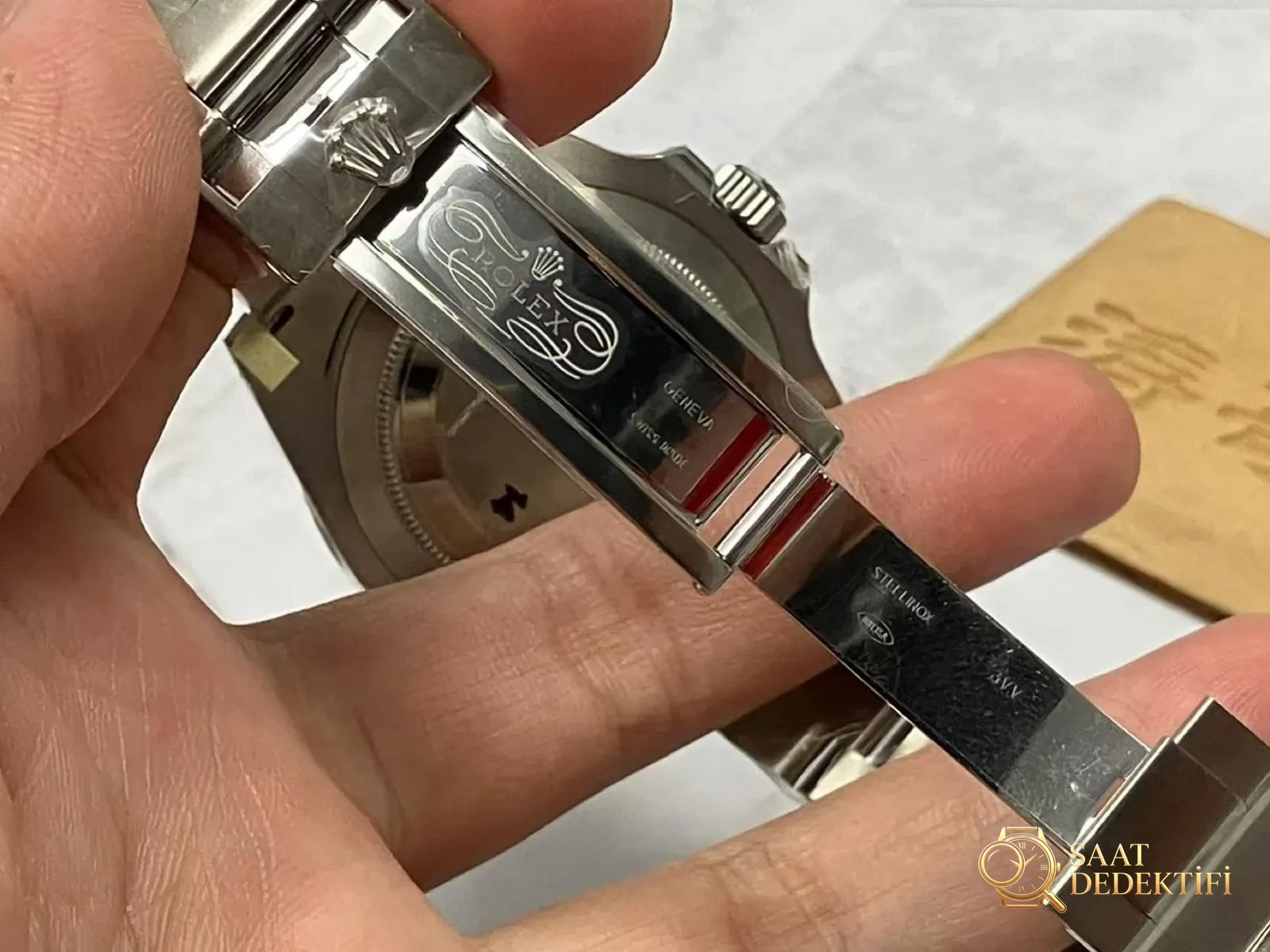 VS Factory Rolex 41 yeşil su hayaleti, Dandong 3235 mekanizmasıyla en iyi versiyon mu? - Yan Profil ve Kordon Bağlantısı
