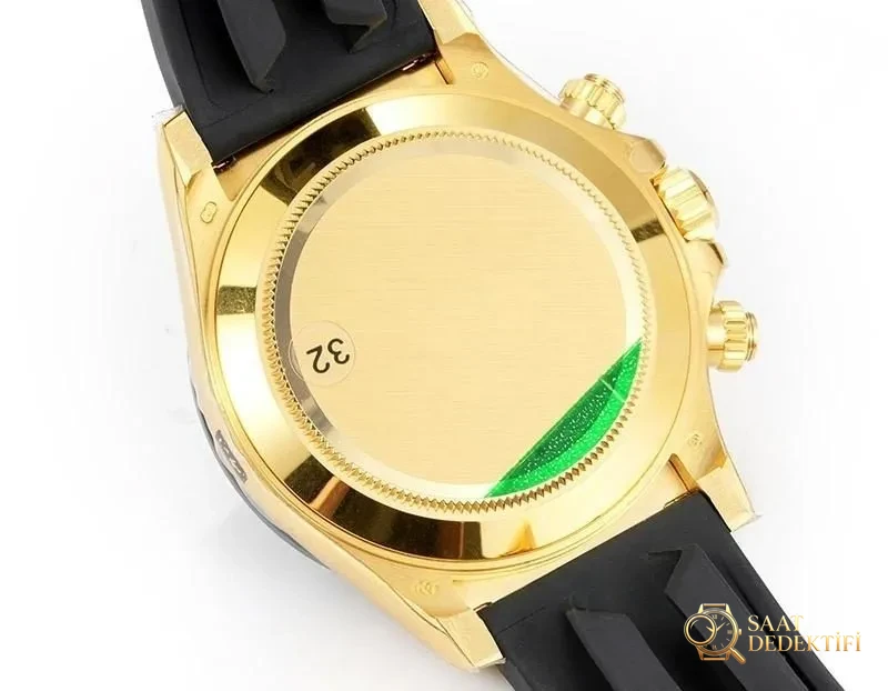 VS Factory Rolex 4130 versiyonu Daytona siyah kadran gravür modeli replika saat - VS saat - Fosfor ve Super-LumiNova Gece Görünümü