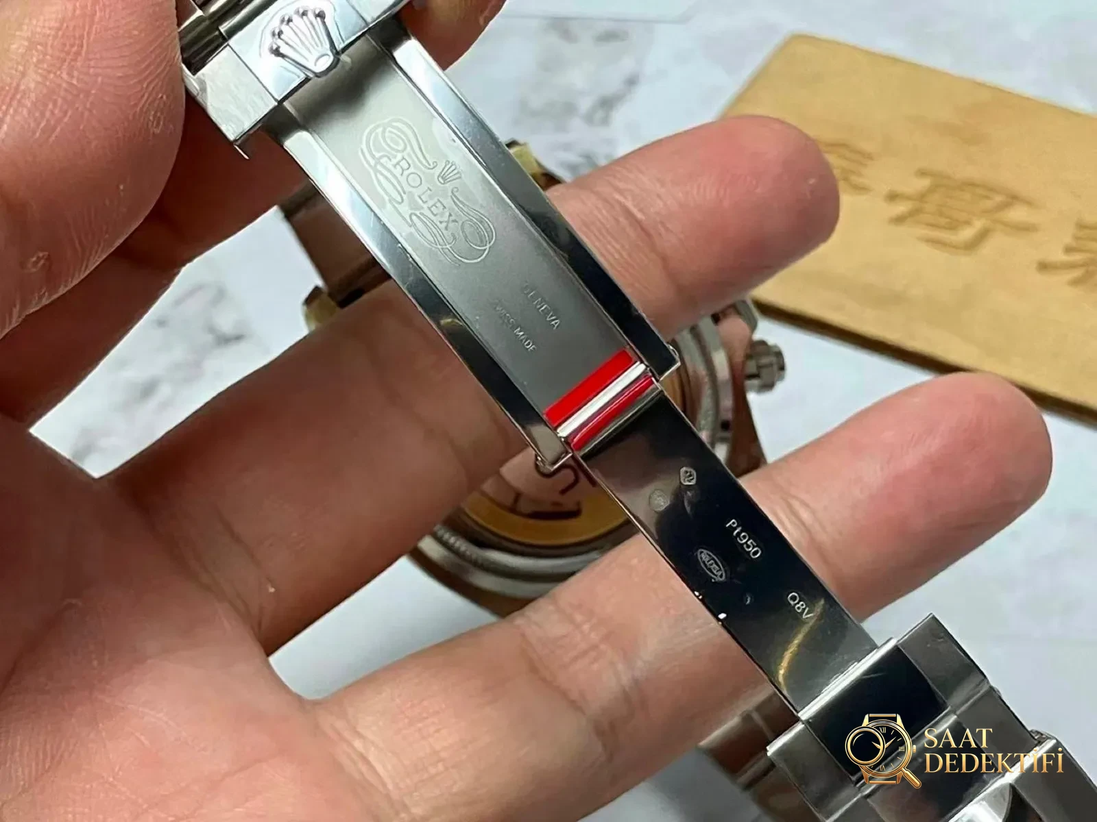 VS Factory Rolex ağırlık dengeli Buzul Mavisi Daytona: Dandong 4131 mekanizmasına yükseltildi, 177 grama çıktı, elde tam oturuyor, detaylar yerli yerinde - Kasa Çeliği ve Polisaj Kalitesi