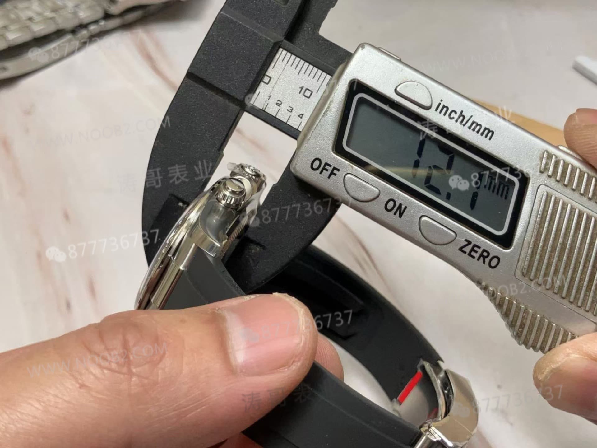VS Factory Rolex ağırlık dengeli gri kauçuk kayışlı Daytona / beyaz altın Daytona, Dantong 4131 mekanizma 137 gram işçilik nasıl? — 13. fotoğraf