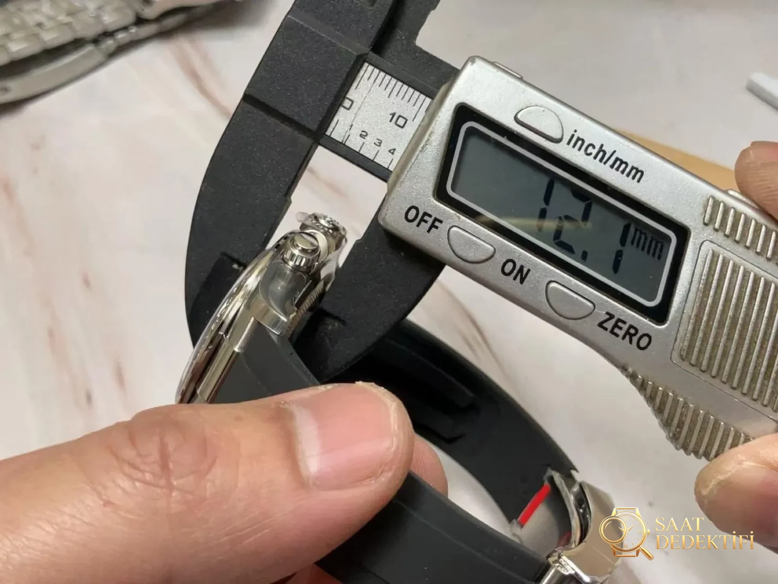 VS Factory Rolex ağırlık dengeli gri kauçuk kayışlı Daytona / beyaz altın Daytona, Dantong 4131 mekanizma 137 gram işçilik nasıl? - fotoğraf 12