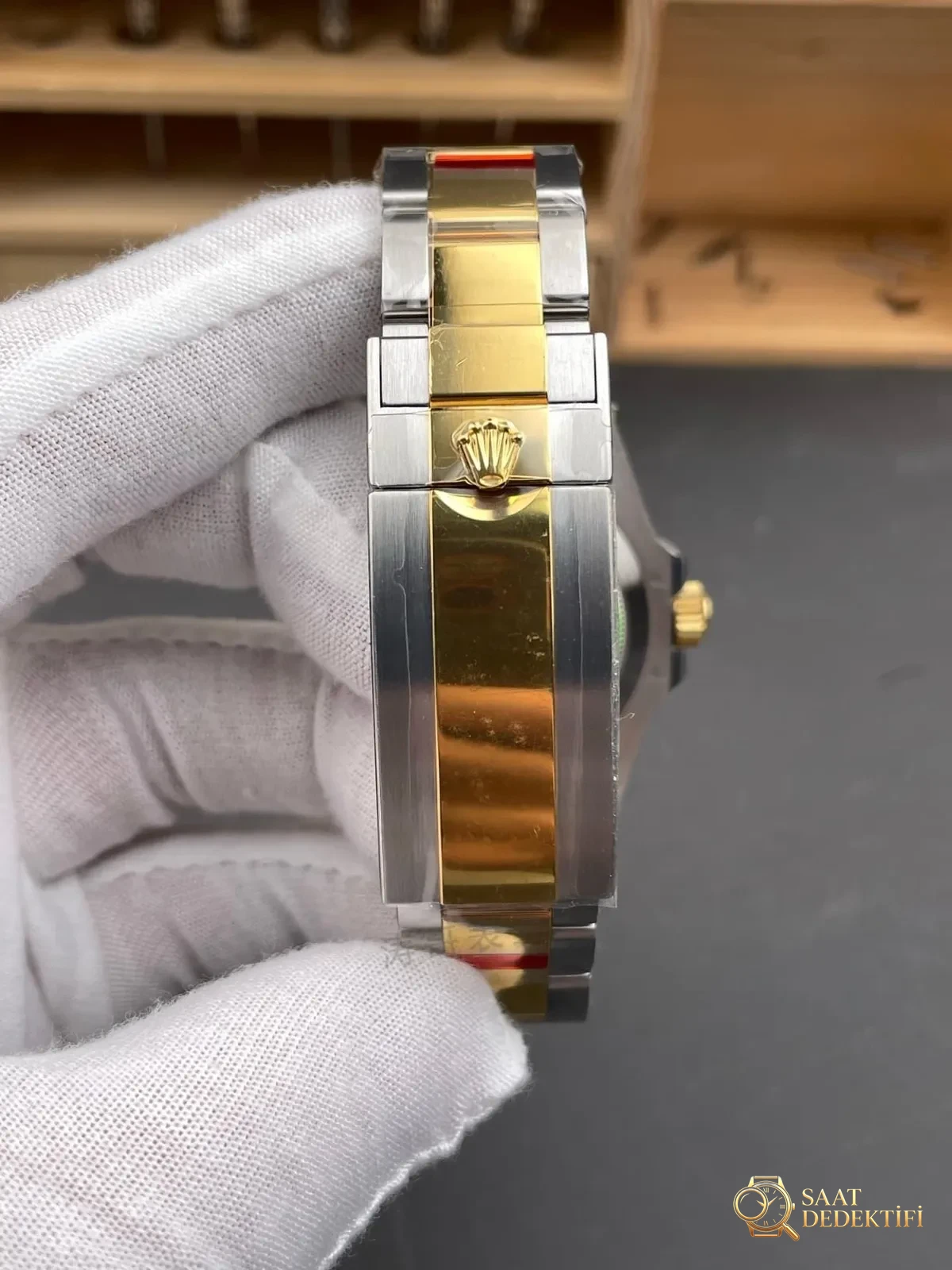 VS Factory Rolex balanslı ağırlıklı iki renkli altın mavi su hayaleti 41 mm, 186G ağırlığında; detay işçiliği nasıl? - Bilekte Duruş ve Kasa Orantısı