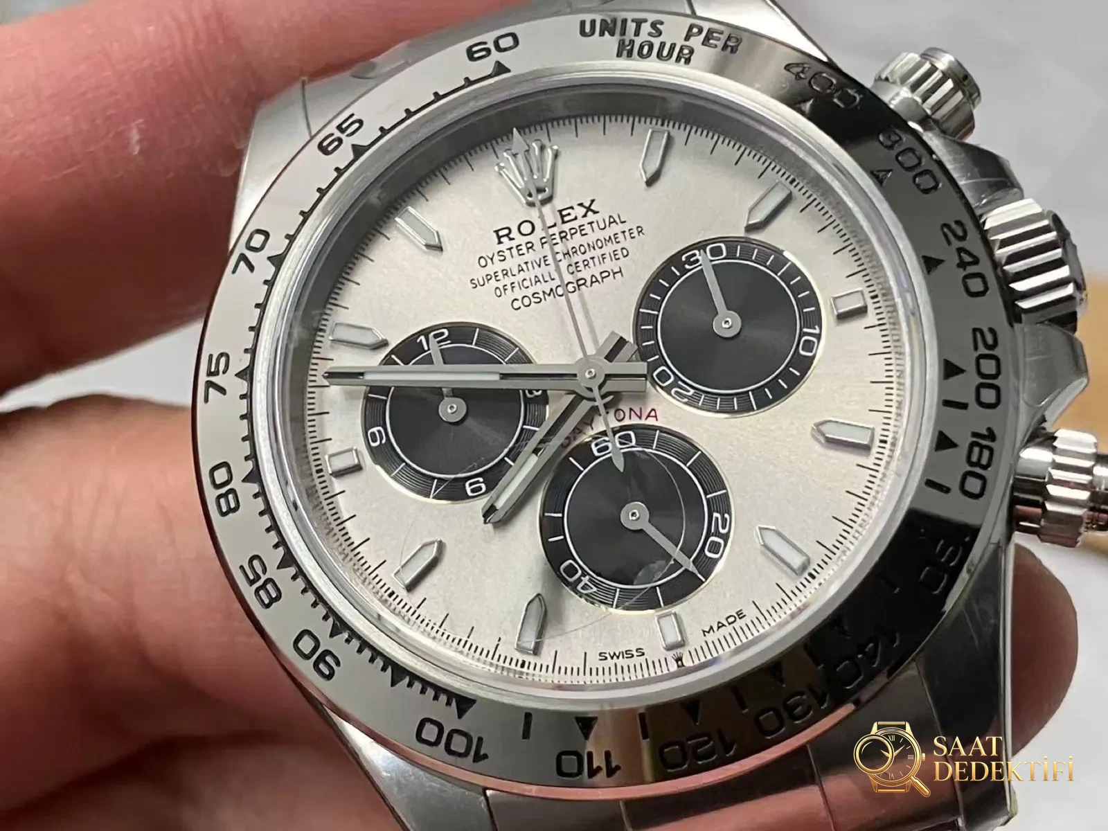 VS Factory Rolex beyaz altın Daytona v3 sürümü, Dandong 4131 mekanizması ve 184 g ağırlığıyla Clean ürününü geçebilir mi? - Mekanizma Zemberek ve Balans Detayı