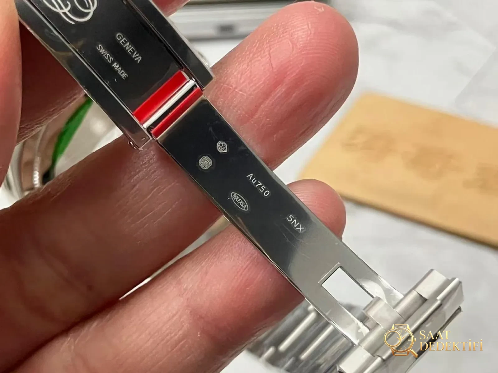 VS Factory Rolex beyaz altın Daytona v3 sürümü, Dandong 4131 mekanizması ve 184 g ağırlığıyla Clean ürününü geçebilir mi? - Cam Yansıma Önleyici (AR) Kaplama