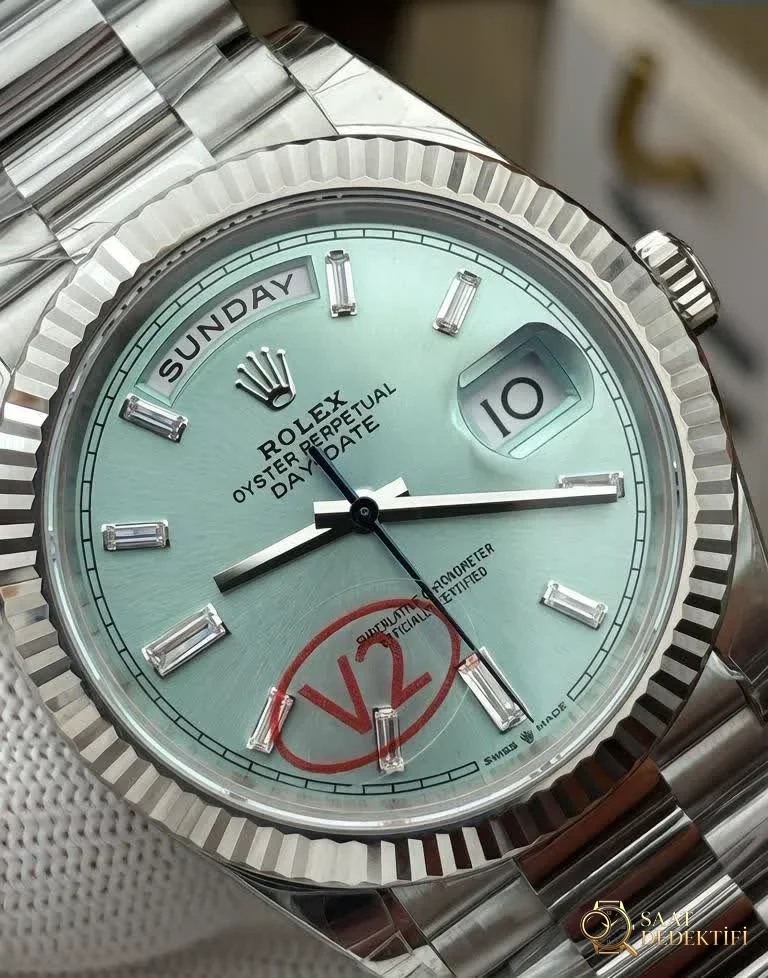 VS Factory Rolex Day-Date 40 Dial Detail, V2 Label and Moissanite Baguette Stone Set