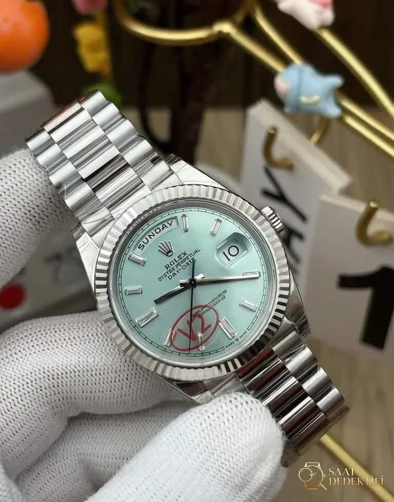 VS Factory Rolex Day-Date 40 Fluted Bezel and 3D Embossed Typography Detail