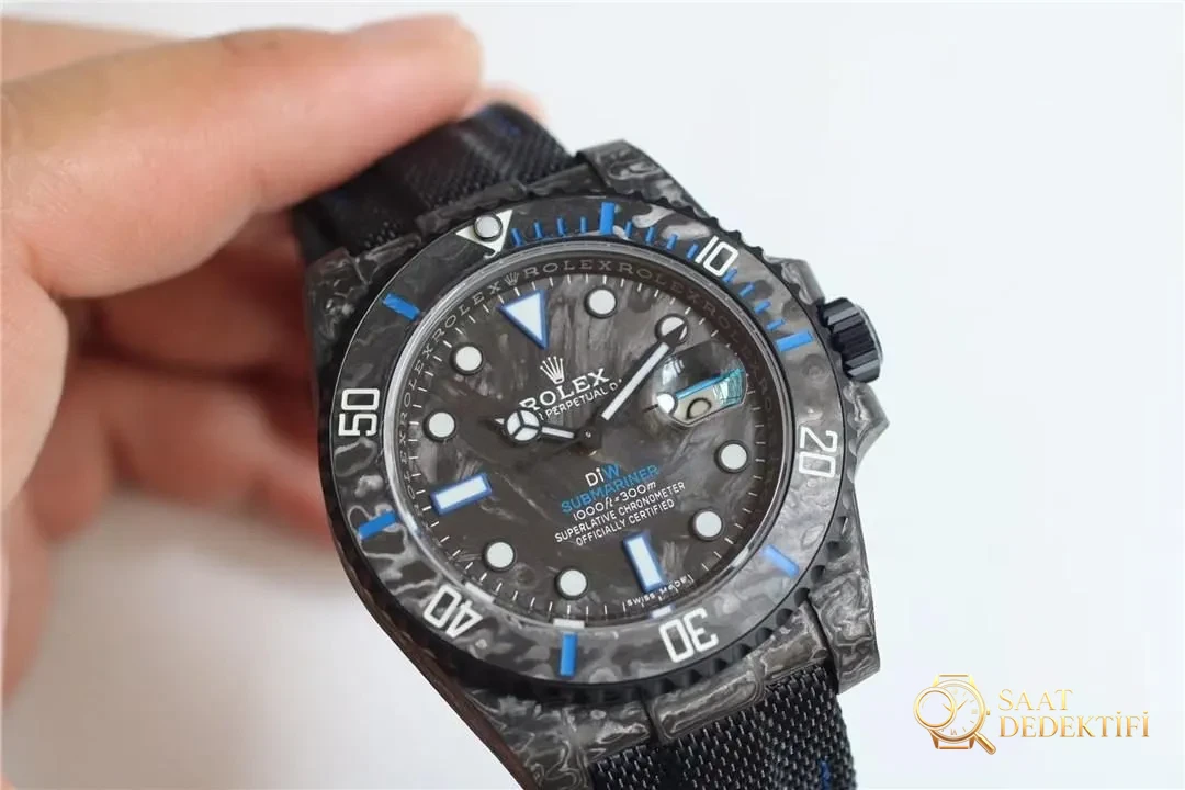VS Factory Rolex Carbon Sea-Dweller Su Hayaleti DIW Karbon Fiber İncelemesi – Yüksek Çözünürlüklü Gerçek Çekim Detay Görselleri Ekli - Bilekte Duruş ve Kasa Orantısı
