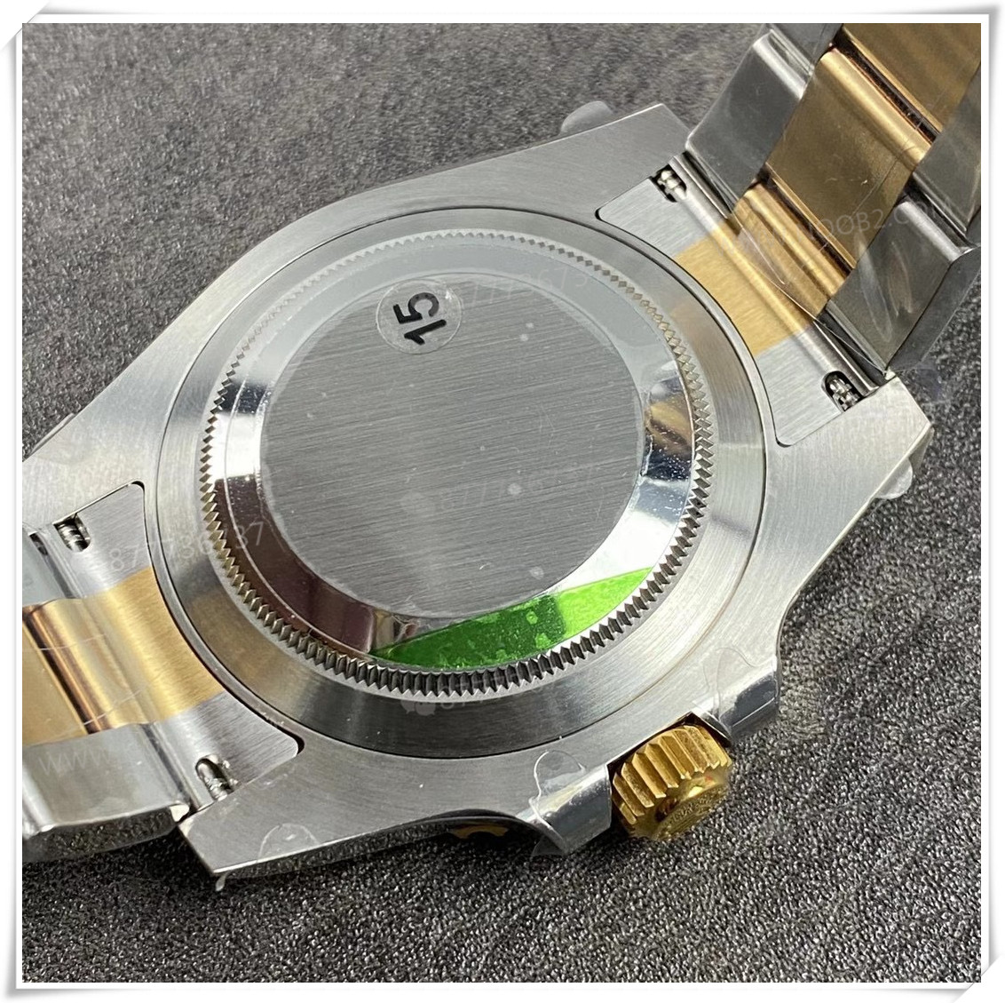 VS Factory Rolex çelik-altın (Two-Tone) Siyah Su Hayaleti 116613 altın kaplama sürüm ile elektrolizle kaplama arasındaki fark nedir? Rengi solar mı? — 10. fotoğraf