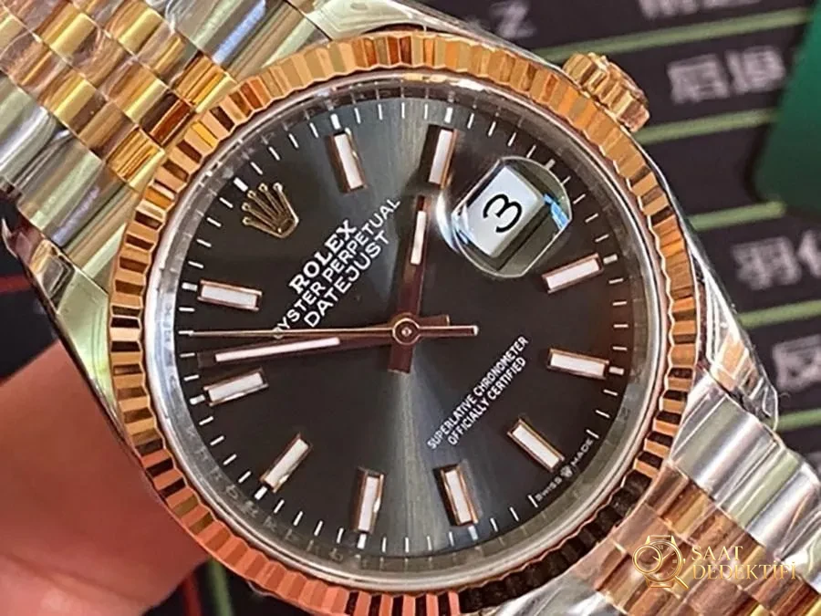 VS Factory Rolex Datejust 36 126231-0013 replika saat - VS saat - Arka Kapak ve Mekanizma Detayı