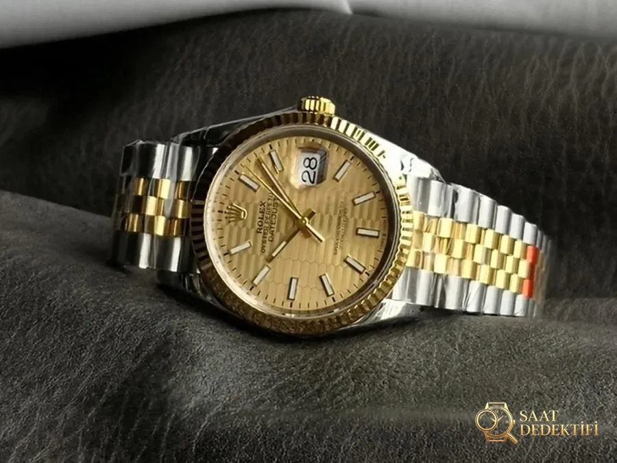 Vs Factory Rolex Datejust 36 126233 0039 Replika Saat vs Watch Karşılaş... - Ön Görünüm ve Kasa Tasarımı