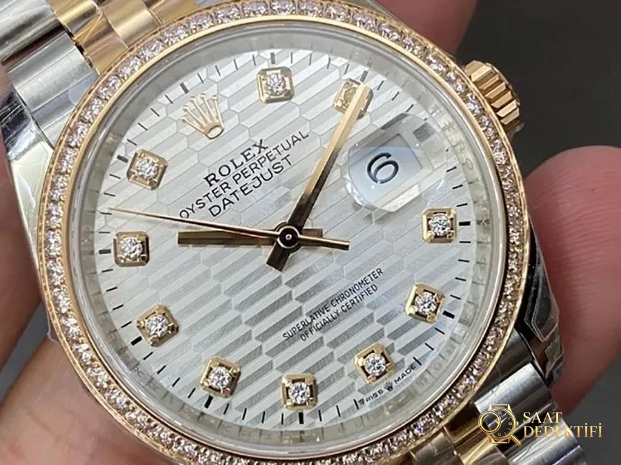 VS Factory Rolex Datejust 36 126281-0027 Replika Saat - VS Saat - Arka Kapak ve Mekanizma Detayı