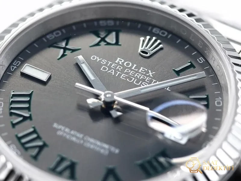VS Factory Rolex Datejust 36 Gri Kadranlı Roma Rakamlı Replika Saat - VS Saat - Arka Kapak ve Mekanizma Detayı