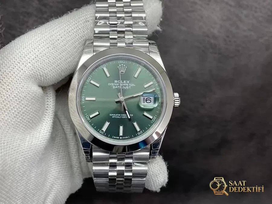 Rolex Datejust 126300-0020 VS Factory İncelemesi - Ön Görünüm ve Kasa Tasarımı