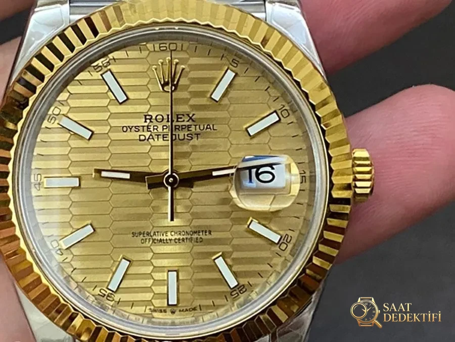 VS Factory Rolex Datejust 41 126333-0022 replika saat - VS Saat - Arka Kapak ve Mekanizma Detayı