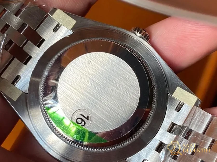 VS Factory Rolex Datejust 41 126334-0030 Replica Watch - VS Watch - Back Cover and Mechanism Detail