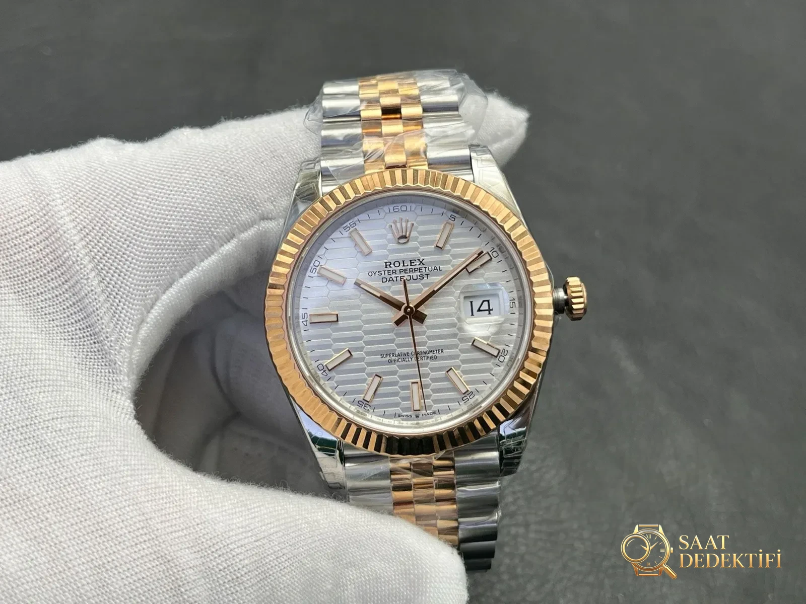 VS Factory Rolex Datejust 41mm Klips Kapama Hissi ve Güvenlik Mimarisi - ön görünüm