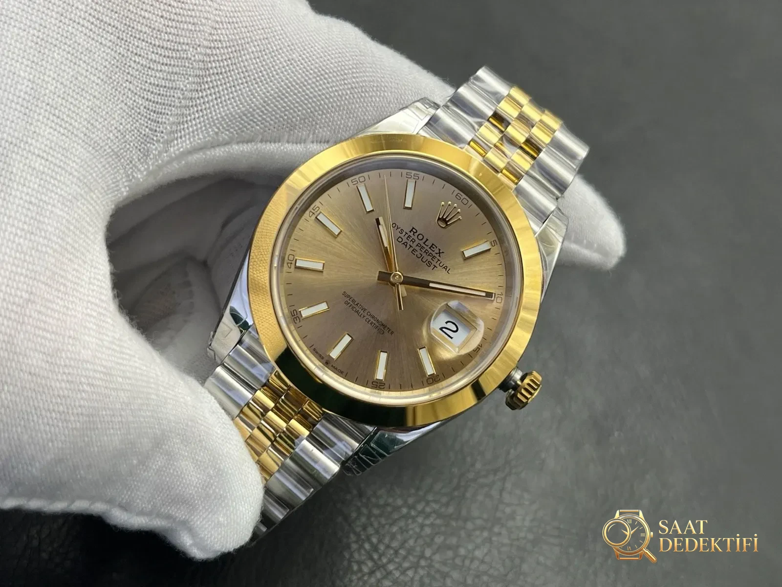 VS Factory Rolex Datejust 41mm Two Tone Sarı Altın Fluted Jubilee İncelemesi - fotoğraf 2