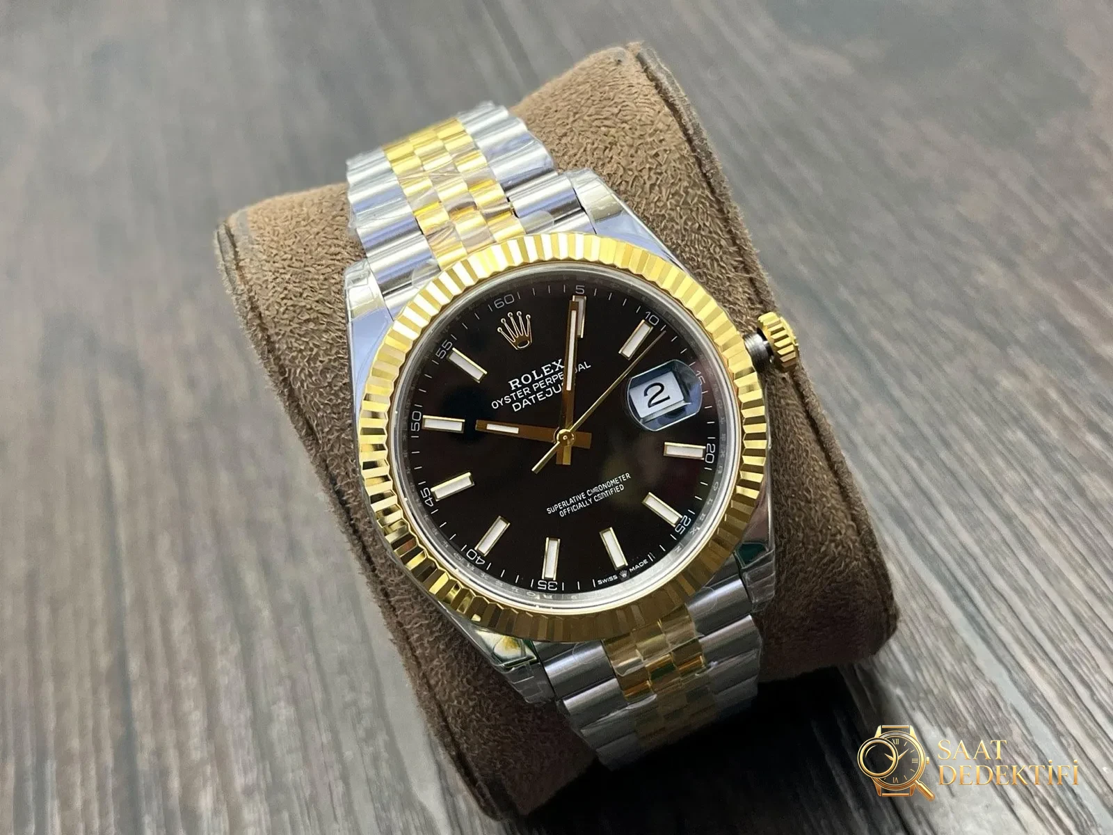 Наручные часы VS Factory Rolex Datejust 41 мм – вид спереди и дизайн корпуса