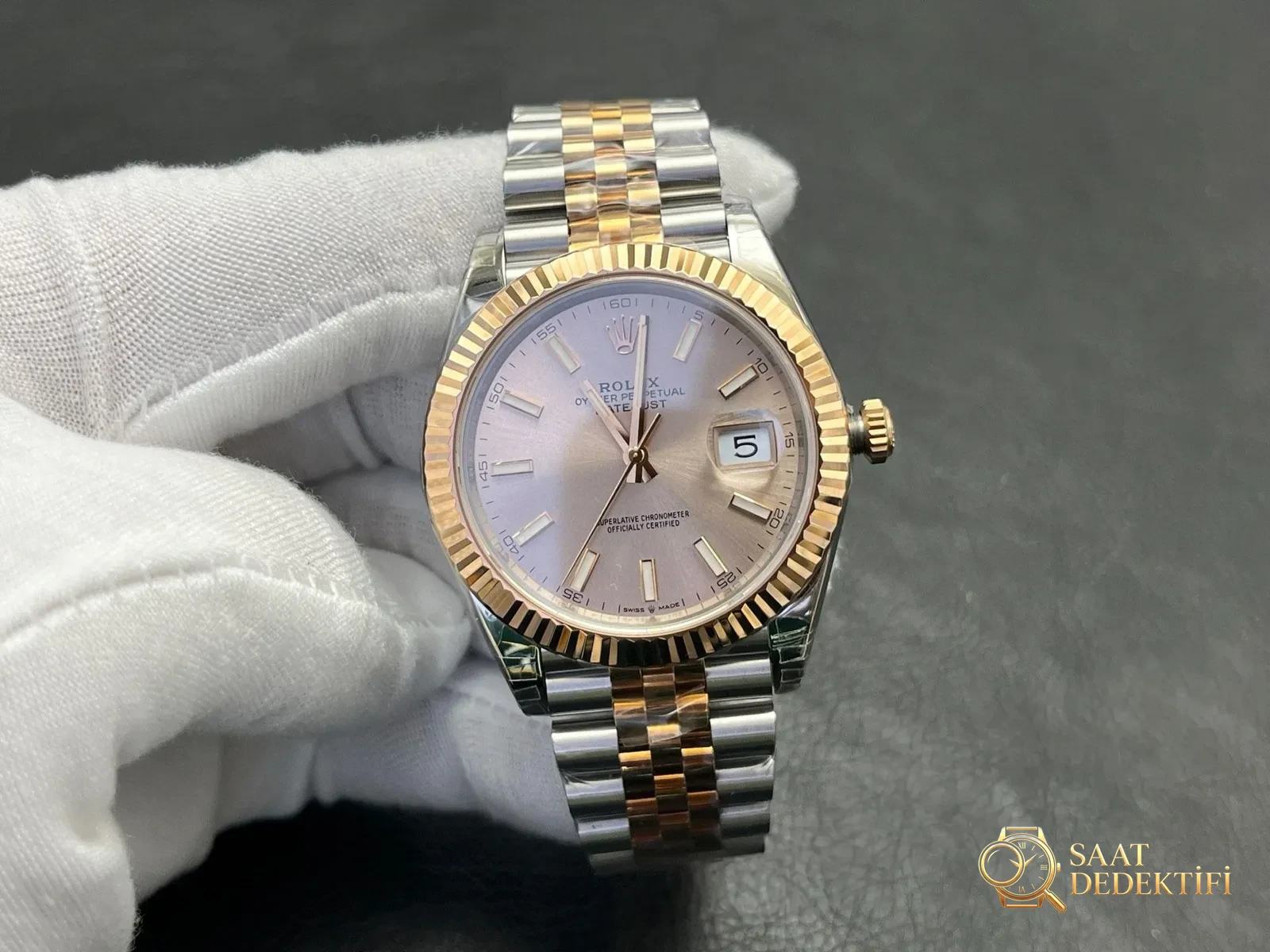 VS Factory Rolex Datejust 41mm Fluted Bezel Işık Kırılma Açısı İncelemesi - fotoğraf 2