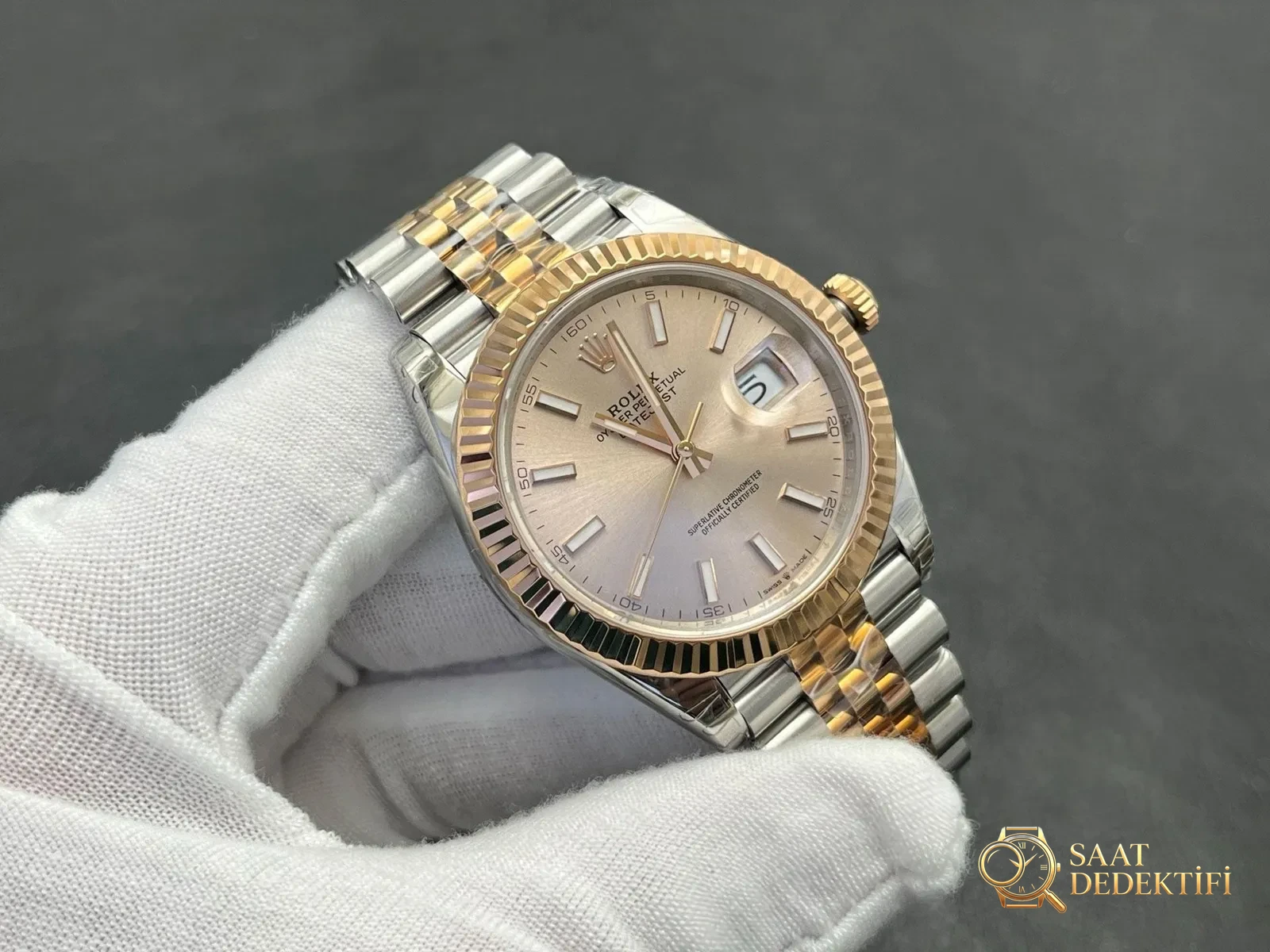 VS Factory Rolex Datejust 41mm Fluted Bezel Işık Kırılma Açısı İncelemesi - fotoğraf 4
