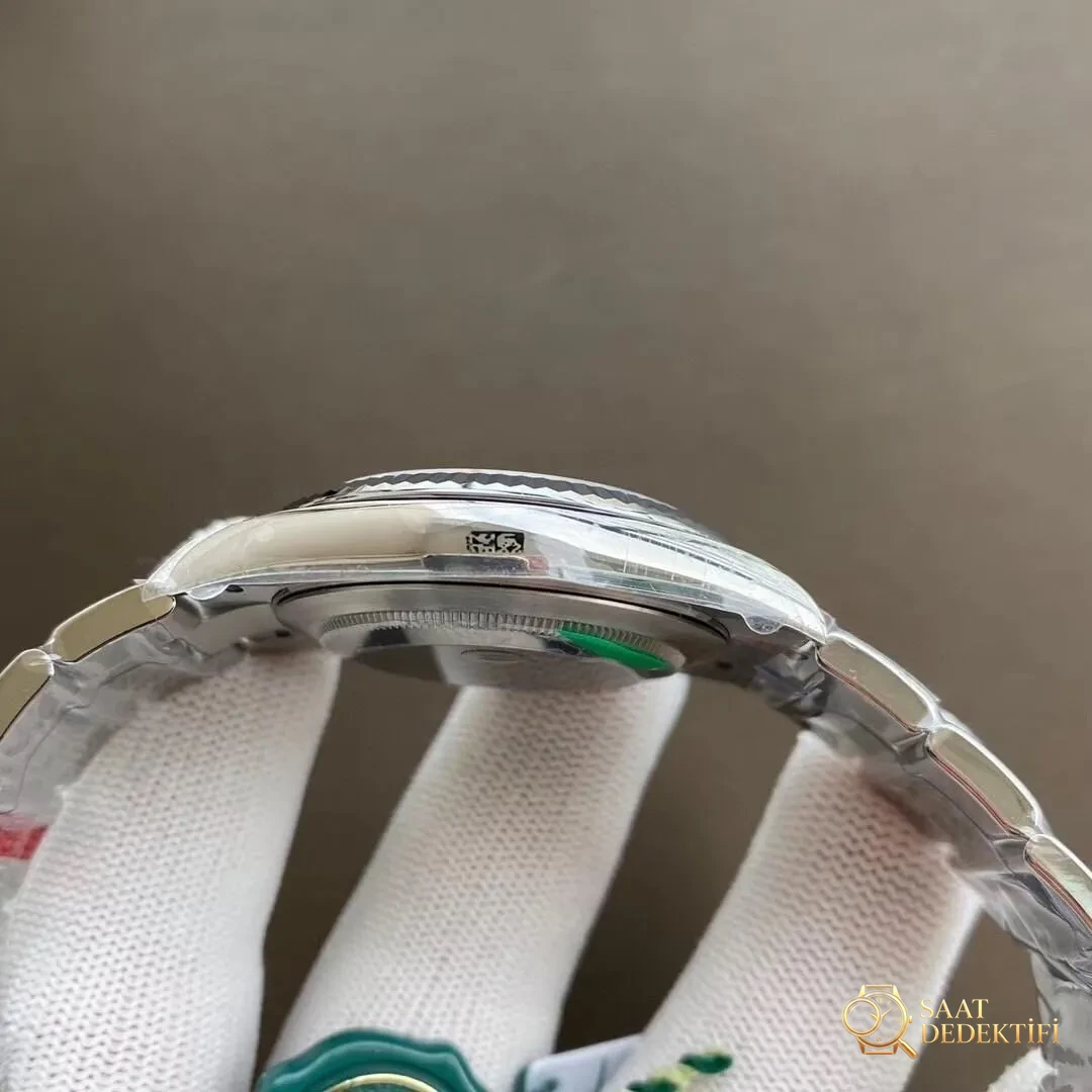 VS Factory Rolex Datejust ile AR Factory V3 Datejust hangi versiyon daha iyi yapılmış? - Kadran İbreleri ve Saniye Akışı