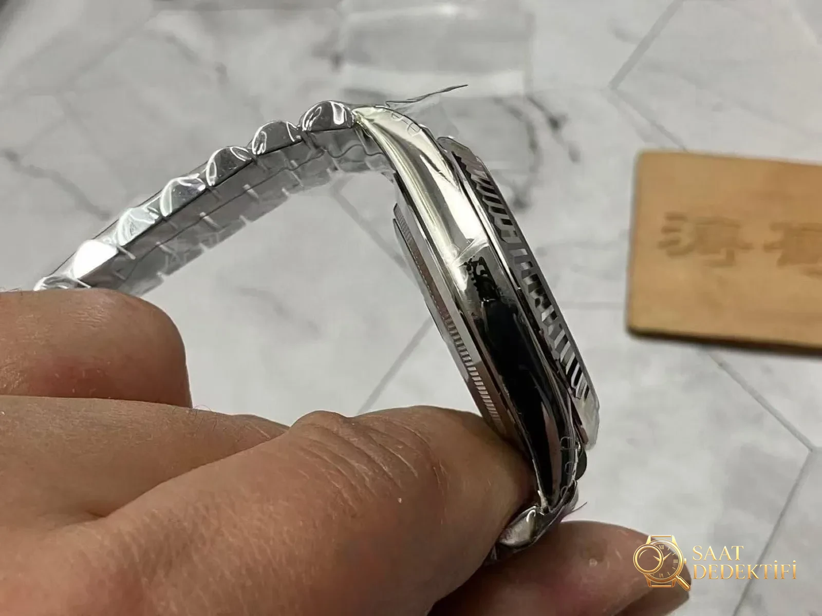 VS Factory Rolex Day-Date V2 ağırlıklı versiyon 182 gram, Dandong 3255 mekanizmasıyla diğer fabrikaları alt ediyor mu? - Mekanizma Zemberek ve Balans Detayı