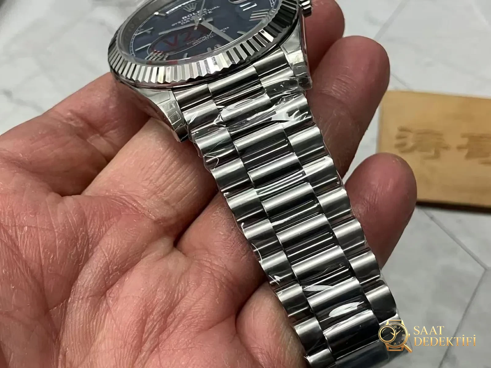 VS Factory Rolex Day-Date V2 ağırlıklı versiyon 182 gram, Dandong 3255 mekanizmasıyla diğer fabrikaları alt ediyor mu? - Tepe Koruması ve Ayar Fonksiyonu