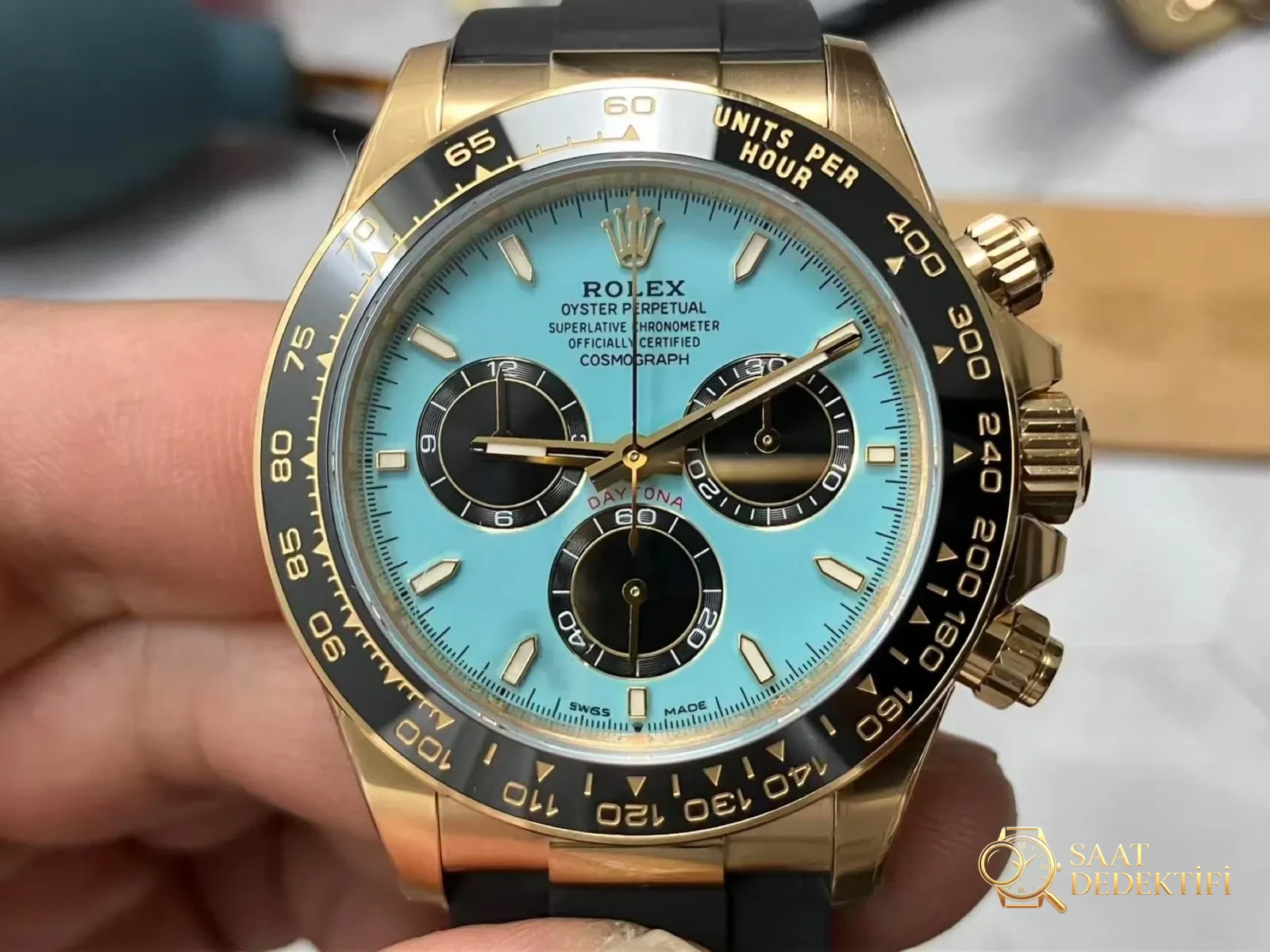 VS Factory Rolex Daytona Tiffany Mavisi, Dandong 4131 mekanizma, 137 g ağırlık: işçilik nasıl? - Arka Kapak ve Mekanizma Detayı