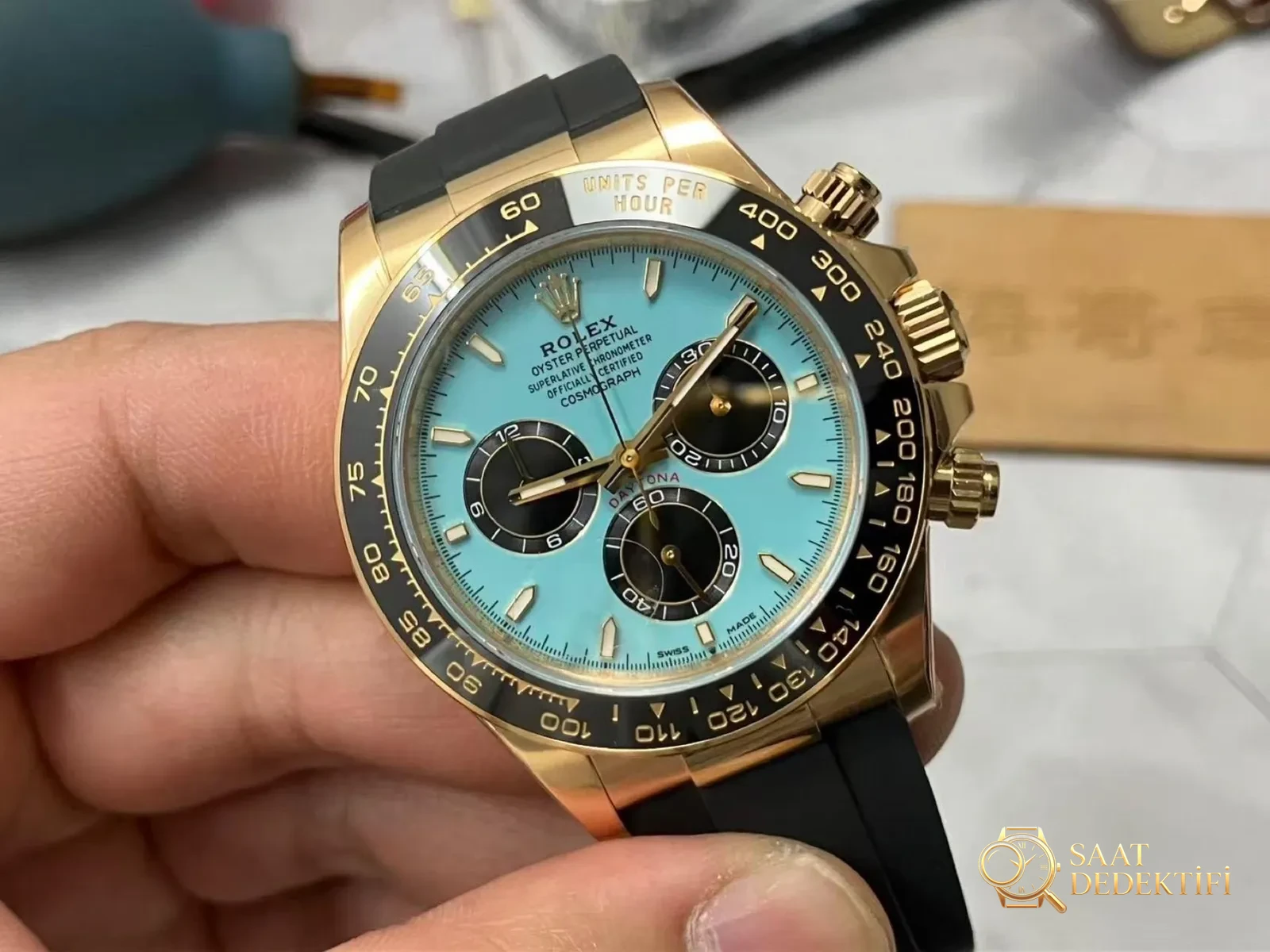 VS Factory Rolex Daytona Tiffany Mavisi, Dandong 4131 mekanizma, 137 g ağırlık: işçilik nasıl? - Fosfor ve Super-LumiNova Gece Görünümü